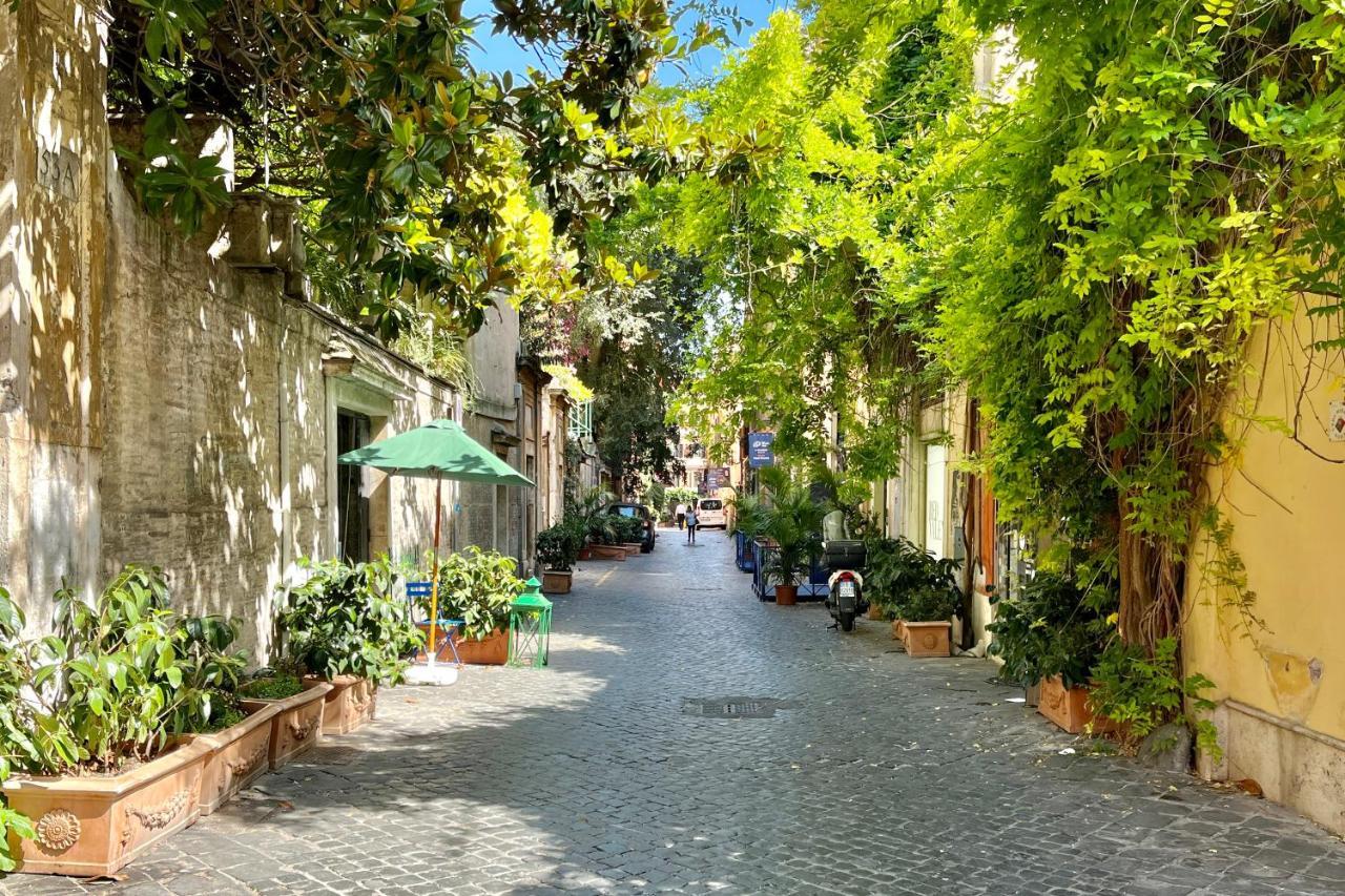 Apartamento Studio D'Artista, Elegante Loft Nel Cuore Di Roma Exterior foto